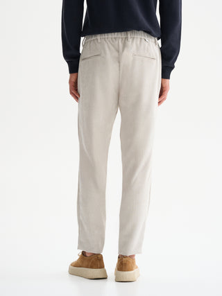 PANTALONI REGULAR-FIT IN VELLUTO FLUIDO A COSTE
