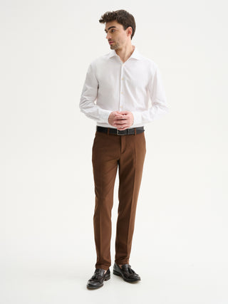 PANTALONI SLIM FIT DA COMPLETO IN TESSUTO ARMATURATO CON TEXTURE - MARRONE