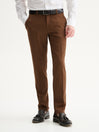 PANTALONI SLIM FIT DA COMPLETO IN TESSUTO ARMATURATO CON TEXTURE - MARRONE