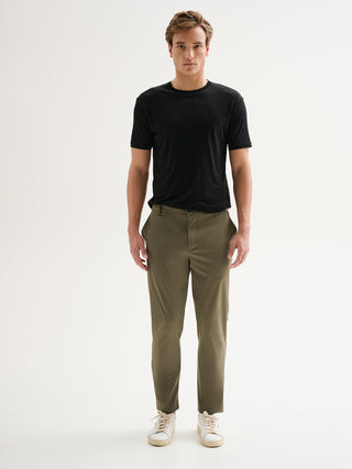 Pantaloni Uomo Regular-fit Tessuto Tecnico QB24