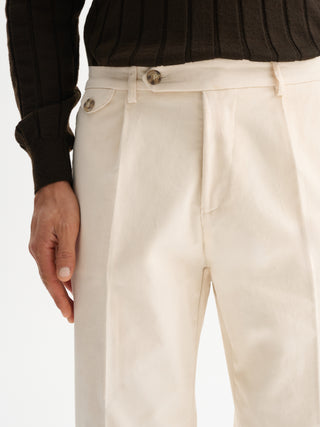 PANTALONI REGULAR-FIT CON PINCES IN VELLUTO A COSTE
