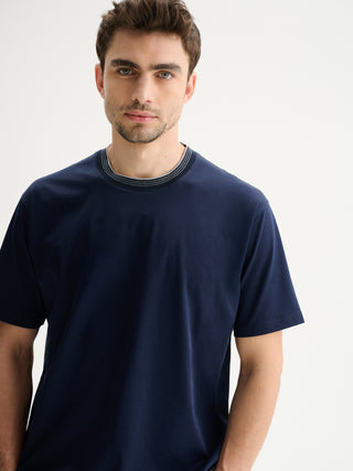 T-SHIRT GIROCOLLO A MANICHE CORTE COMFORT FIT IN COTONE E MODAL CON COLLO A RIGHE - BLU