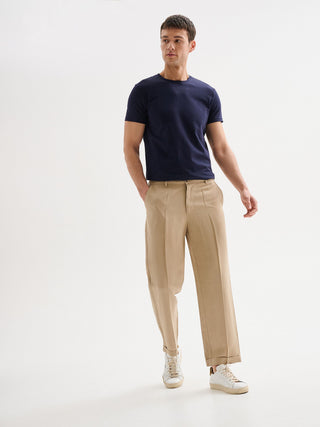 EDITORIAL-CFC0120822003-B117.jpg