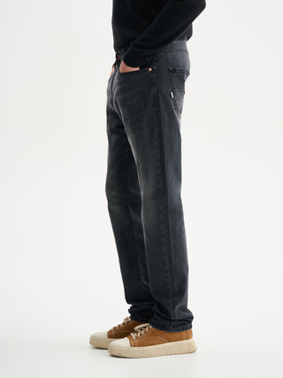 JEANS REGULAR-FIT